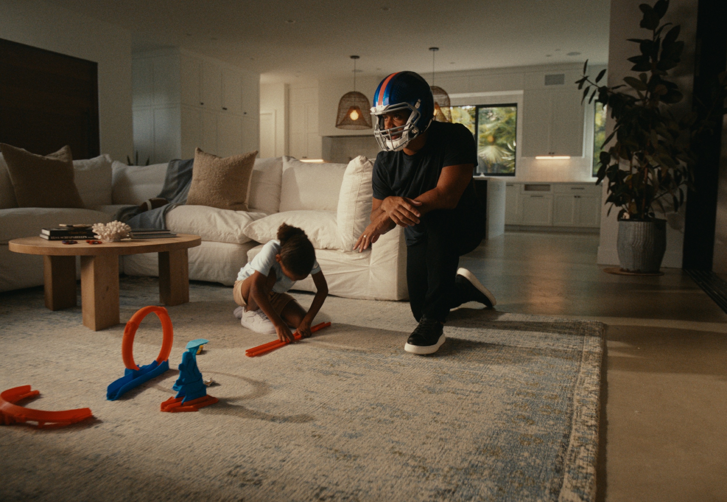 Hot Wheels x Russell Wilson Snap to Play